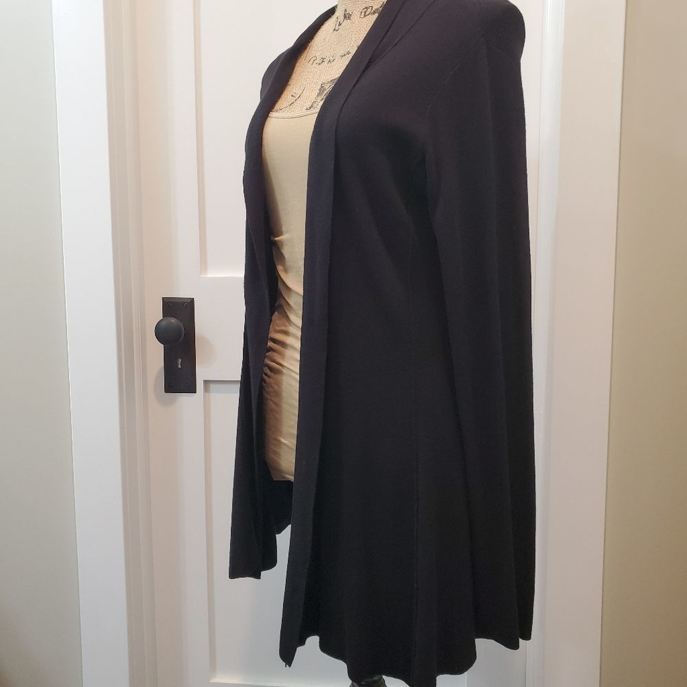 NWT Yest black women cardigan size 8